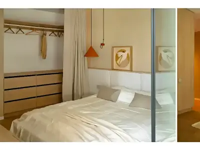 Apartament inchiriere Sector 2 Bucuresti dormitor cu dulap